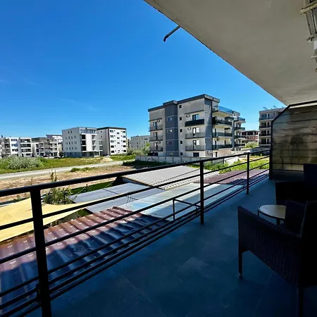 Andalucia Apartment *